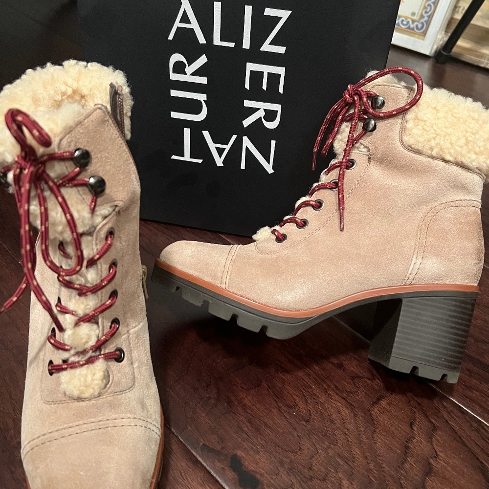 Naturalizer Alpine boots